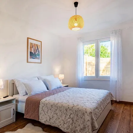 Mara Holiday home