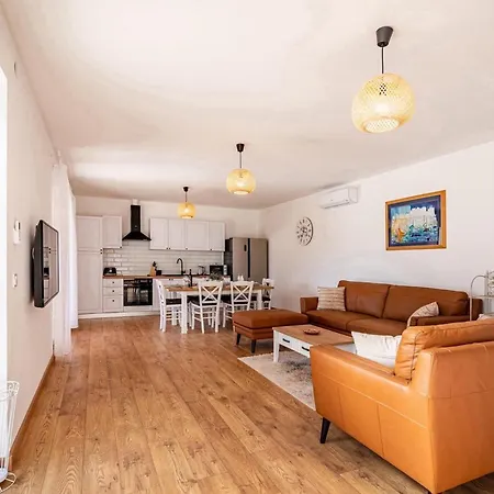 Mara Holiday home Sibenik
